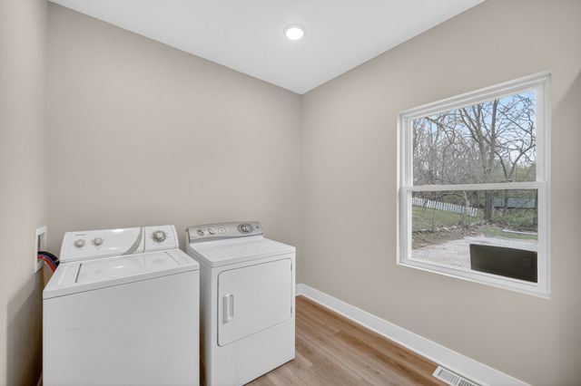 227 Clark Street, Des Moines, IA 50314