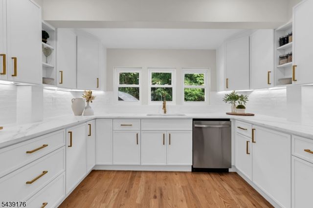 951 Grandview Ave, Union Twp., NJ 07083