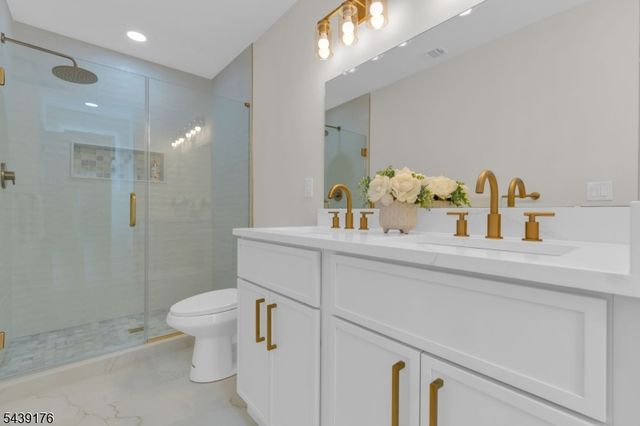951 Grandview Ave, Union Twp., NJ 07083