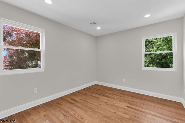 951 Grandview Ave, Union Twp., NJ 07083