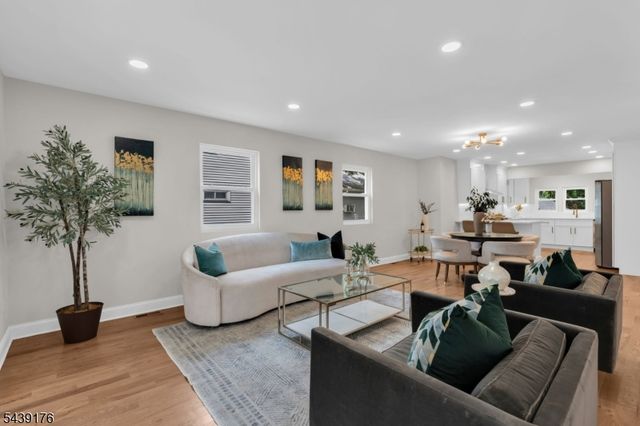 951 Grandview Ave, Union Twp., NJ 07083
