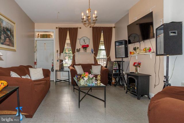 2734 A ST, Philadelphia, PA 19134