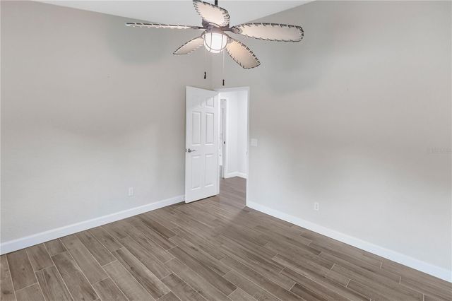 727 HIDDEN LAKE DRIVE, Tarpon Springs, FL 34689