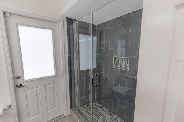727 HIDDEN LAKE DRIVE, Tarpon Springs, FL 34689