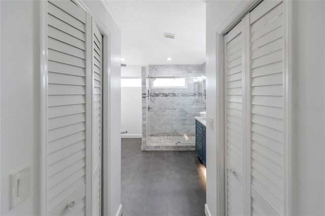 727 HIDDEN LAKE DRIVE, Tarpon Springs, FL 34689