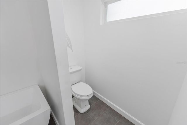 727 HIDDEN LAKE DRIVE, Tarpon Springs, FL 34689