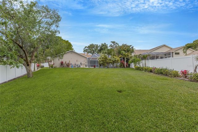 727 HIDDEN LAKE DRIVE, Tarpon Springs, FL 34689