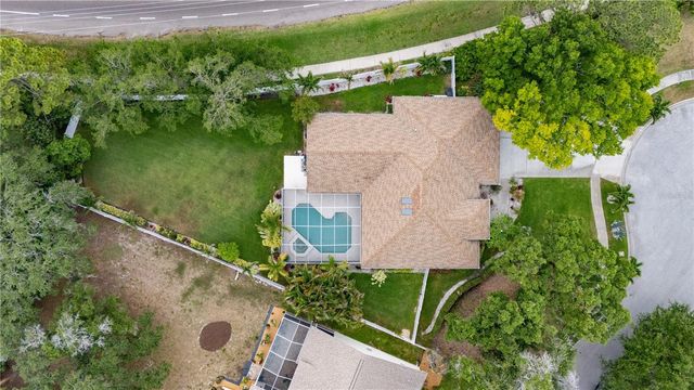 727 HIDDEN LAKE DRIVE, Tarpon Springs, FL 34689