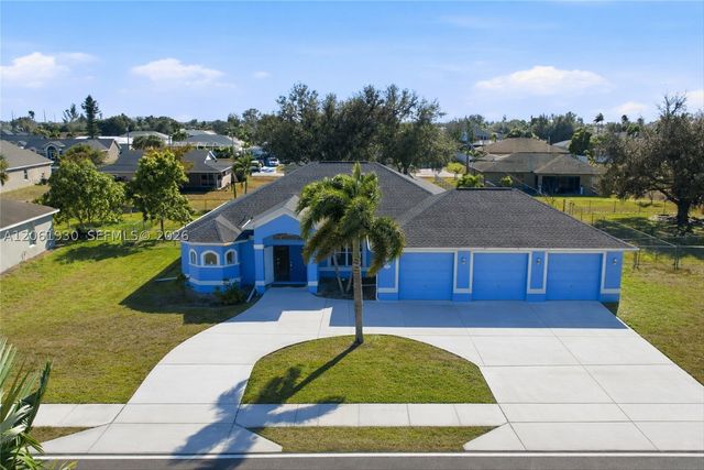 126 Nicholas PKWY W, Cape Coral, FL 33991