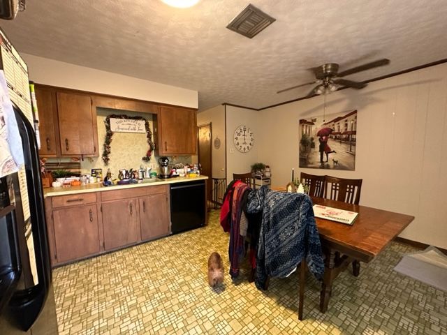3100 W E Street, Russellville, AR 72801
