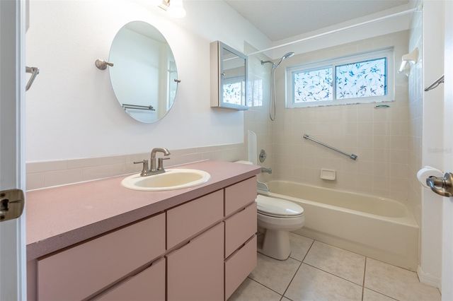 8611 SW 65TH AVENUE ROAD, Ocala, FL 34476