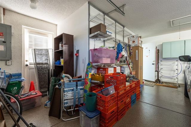 8611 SW 65TH AVENUE ROAD, Ocala, FL 34476