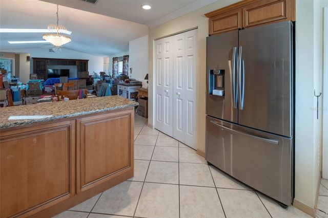 8611 SW 65TH AVENUE ROAD, Ocala, FL 34476