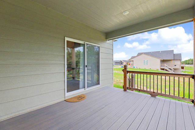 10610 W Graber St, Wichita, KS 67215