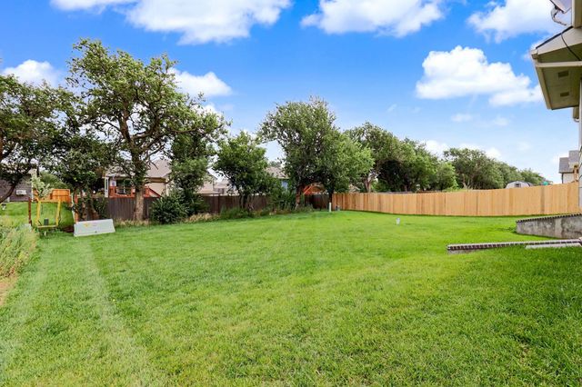 10610 W Graber St, Wichita, KS 67215