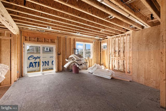 101 W 22ND AVE, North Wildwood, NJ 08260