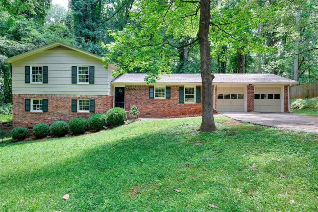 2802 Leisure Woods Lane, Decatur, GA 30034