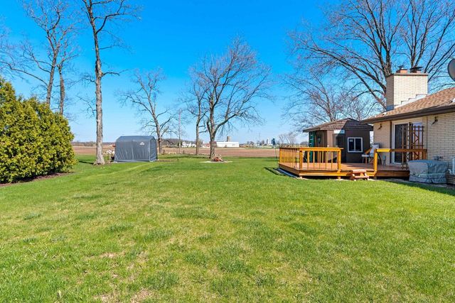 W4964 HWY 10, Menasha, WI 54952