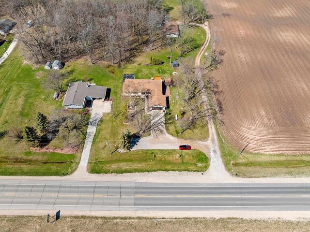 W4964 HWY 10, Menasha, WI 54952