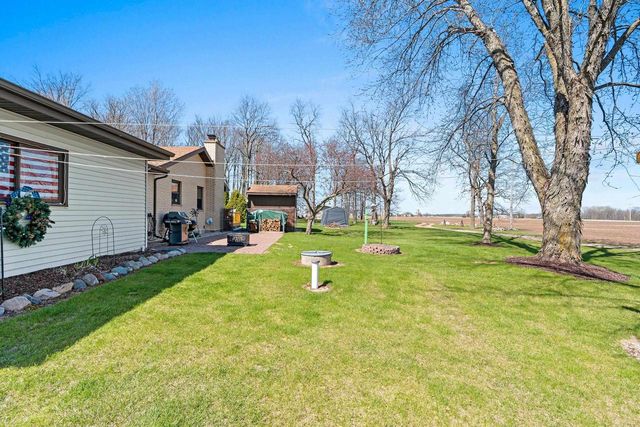 W4964 HWY 10, Menasha, WI 54952