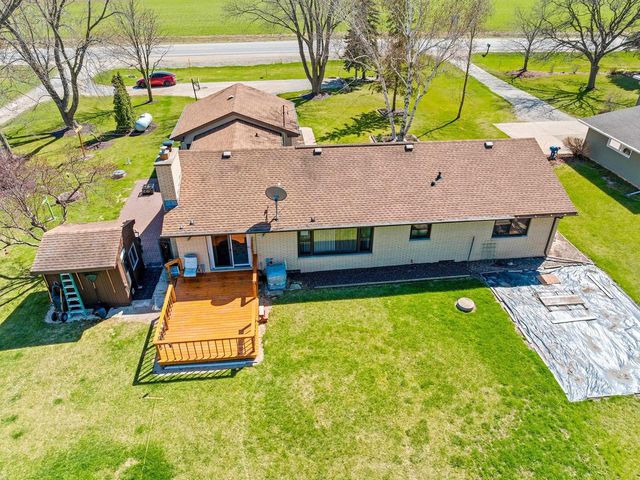W4964 HWY 10, Menasha, WI 54952