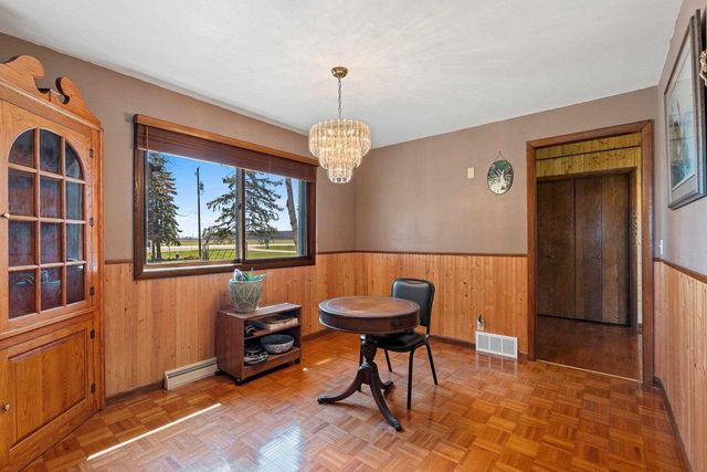 W4964 HWY 10, Menasha, WI 54952