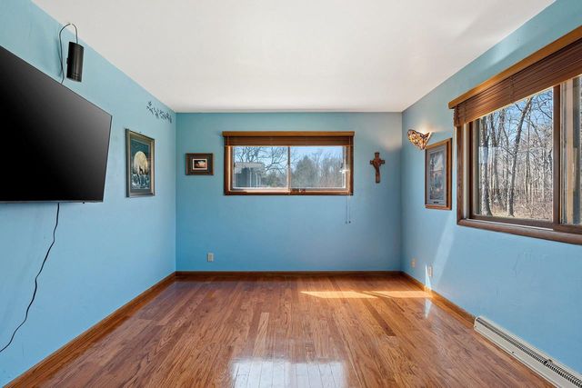 W4964 HWY 10, Menasha, WI 54952