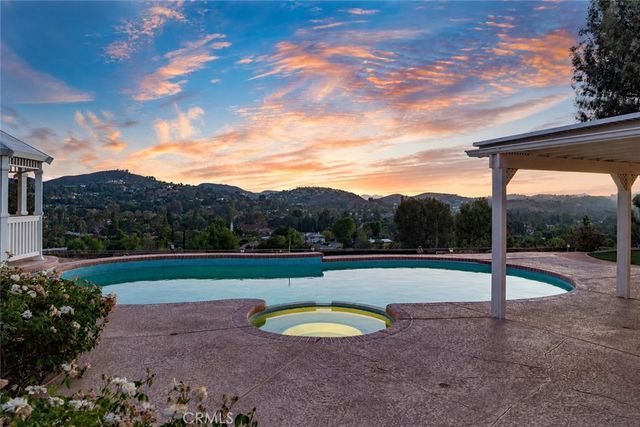 4607 Romberg Place, Woodland Hills, CA 91364