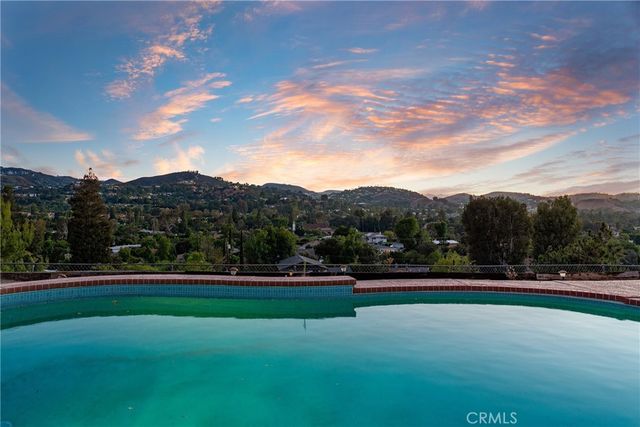 4607 Romberg Place, Woodland Hills, CA 91364