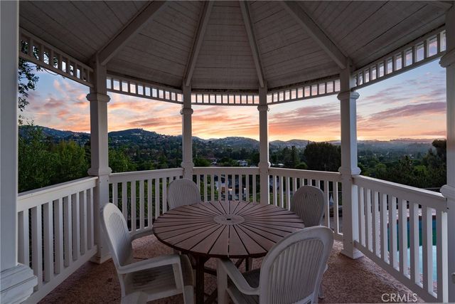 4607 Romberg Place, Woodland Hills, CA 91364