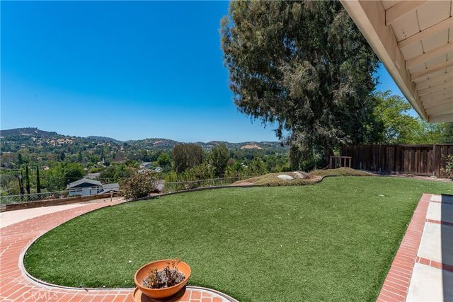 4607 Romberg Place, Woodland Hills, CA 91364