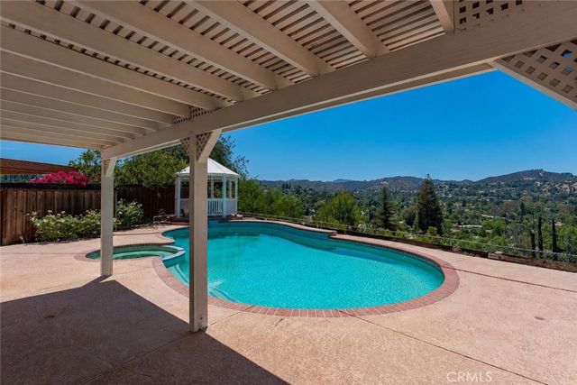 4607 Romberg Place, Woodland Hills, CA 91364