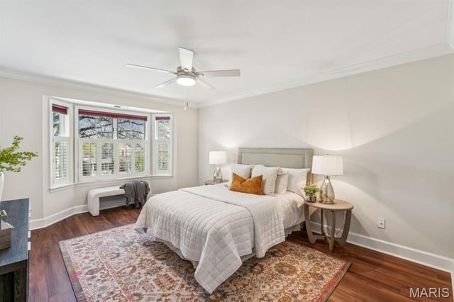 28 Country Club Terrace, Glendale, MO 63122