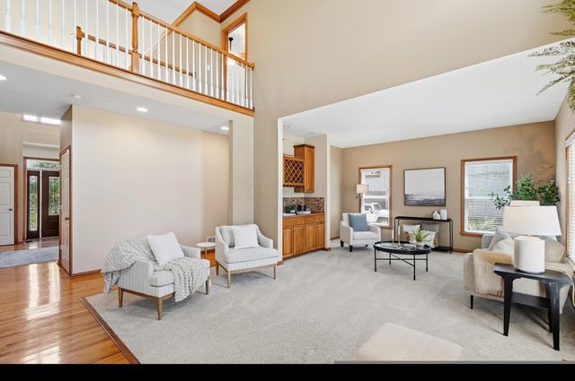3214 Sunglow Drive, Lewis Center, OH 43035