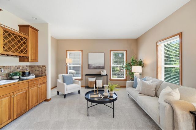 3214 Sunglow Drive, Lewis Center, OH 43035