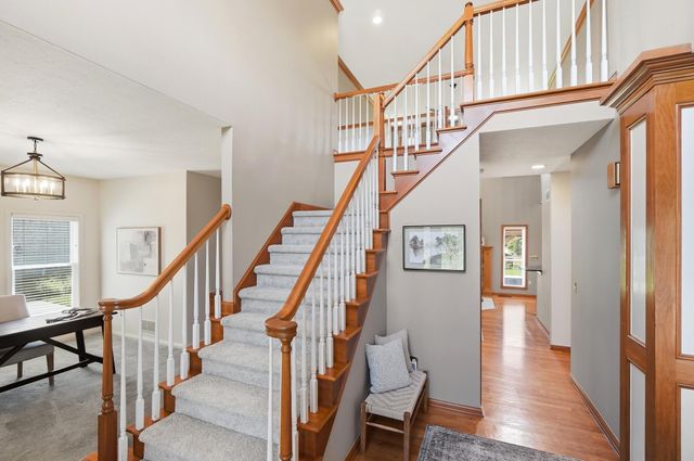 3214 Sunglow Drive, Lewis Center, OH 43035
