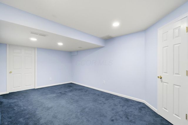 3214 Sunglow Drive, Lewis Center, OH 43035