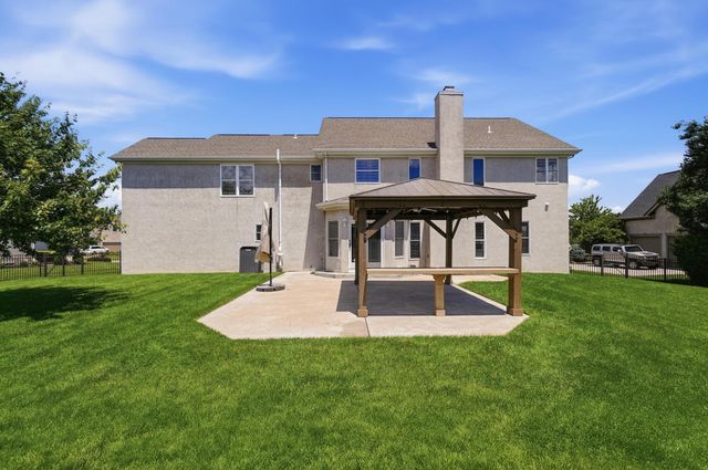 3214 Sunglow Drive, Lewis Center, OH 43035