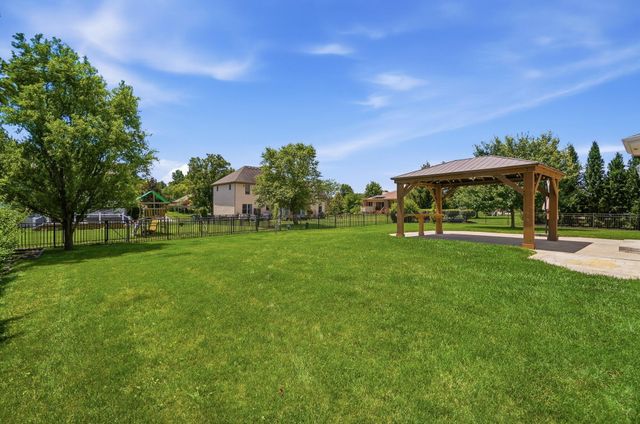 3214 Sunglow Drive, Lewis Center, OH 43035