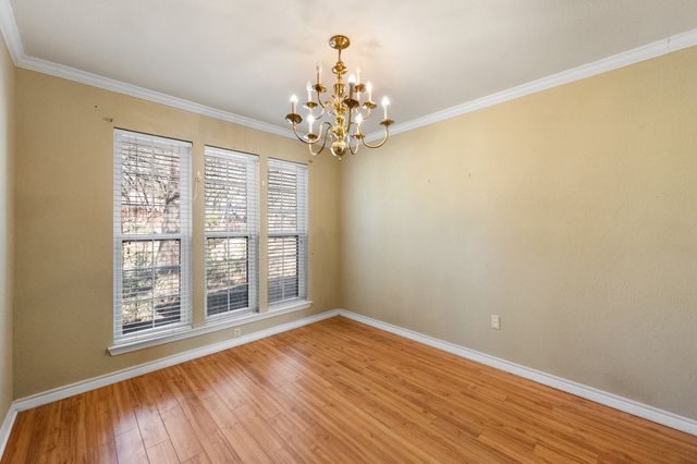 2109 Clearbrook Court, Arlington, TX 76013