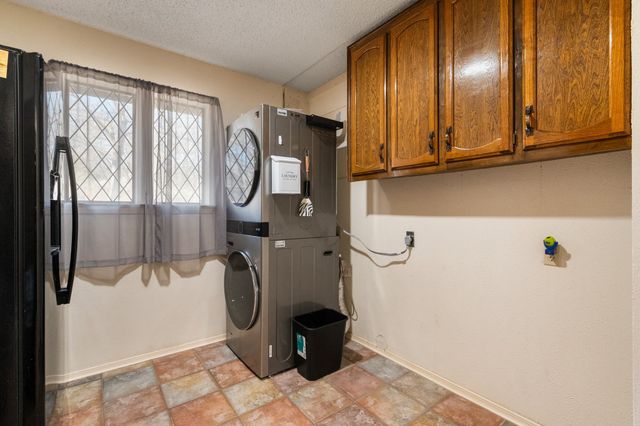 2109 Clearbrook Court, Arlington, TX 76013