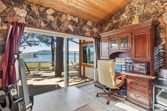 202 S Eagle Drive, Big Bear Lake, CA 92315