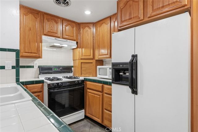 202 S Eagle Drive, Big Bear Lake, CA 92315