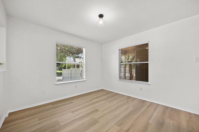 1818 Lost Maples LOOP, Cedar Park, TX 78613