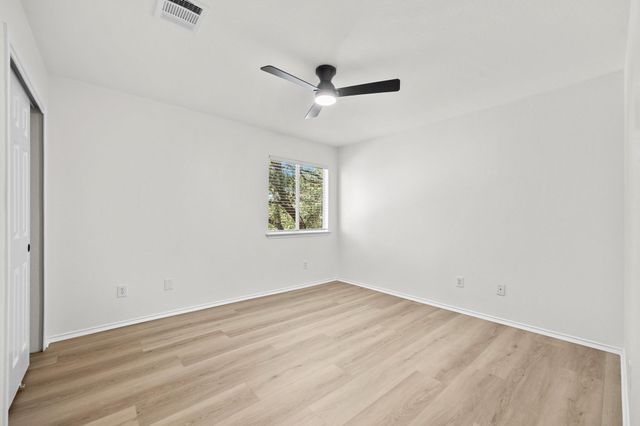 1818 Lost Maples LOOP, Cedar Park, TX 78613
