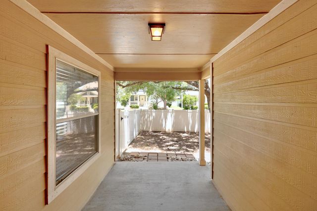 1818 Lost Maples LOOP, Cedar Park, TX 78613