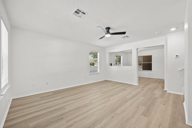 1818 Lost Maples LOOP, Cedar Park, TX 78613
