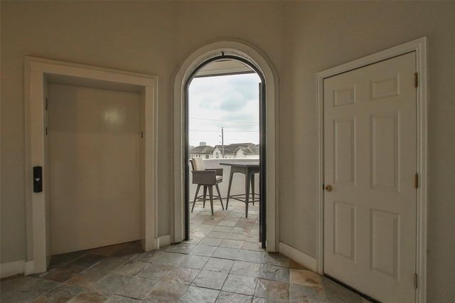2701 Helena Street 401, Houston, TX 77006