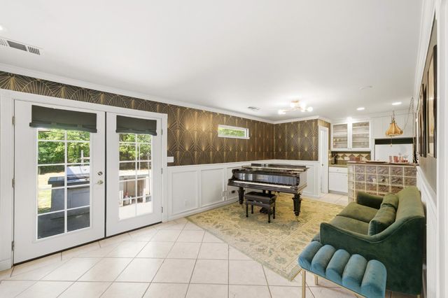 2821 Kino St, Sacramento, CA 95821