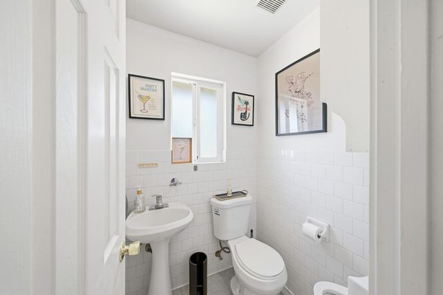 2821 Kino St, Sacramento, CA 95821